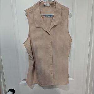 Evan Picone Beige Sleeveless Button-Down Shirt